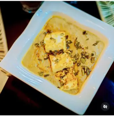 Paneer Methi Malai - Half