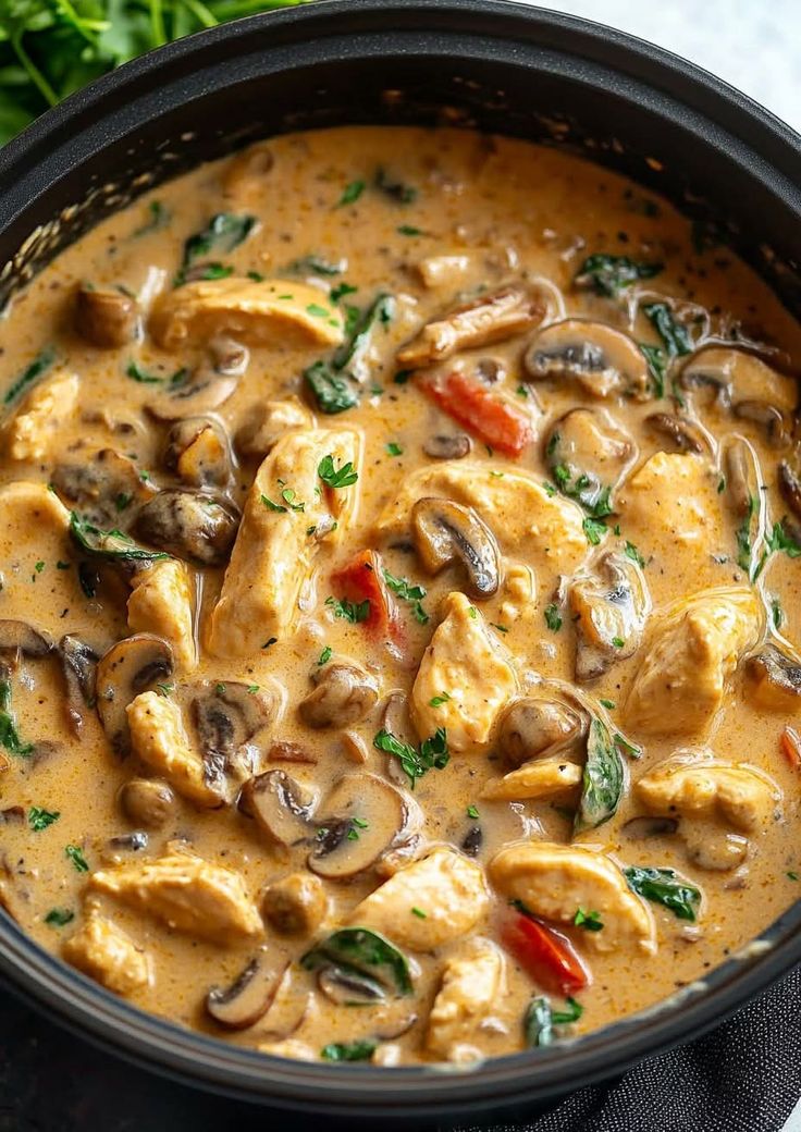 Chicken Mushroom Creamy Curry