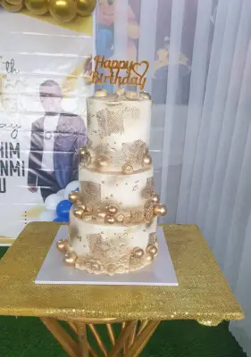 3-Tier Buttercream Cake